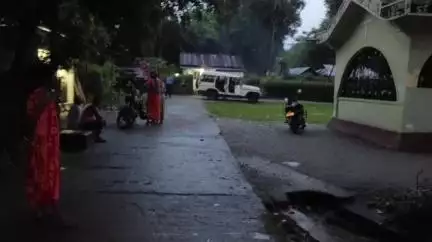 ধূপগুড়ি: নাগরাকাটার ঘাঠিয়া নদীর উপর থেকে মরণ ঝাপ দিল এক ব্যাক্তি, এলাকায় শোকের ছায়া