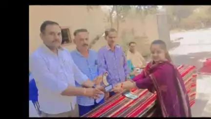 જેસર: મોરચુંપણા ગામે વિદ્યાર્થીઓને સન્માનિત કરી બહુમાન કરાયુ , આગેવાનો ઉપસ્થિત રહ્યા