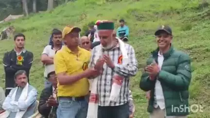 कोटखाई: कोटखाई जौणी में क्रिकेट खेल प्रतियोगिता का समापन, मुख्य अतिथि के रूप में पहुंचे जिला परिषद सदस्य विशाल शांक्टा