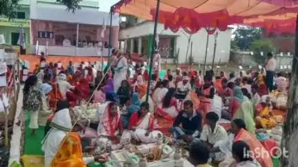 बरियातु: फुलसू ग्राम में विश्व शांति वैदिक महायज्ञ का आयोजन, शामिल हुए सैकड़ों श्रद्धालु