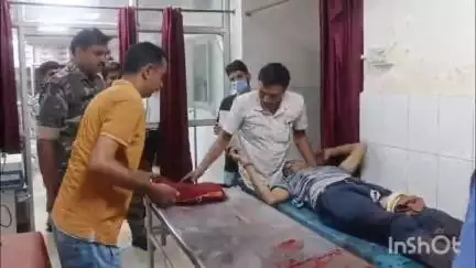 नवा बाज़ार: नावाबाजार थाना क्षेत्र में दो बाइकों की टक्कर, तीन लोग गंभीर रूप से घायल