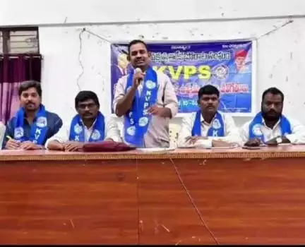 సంగారెడ్డి: రాజ్యాంగ రక్షణ కోసం పోరాటానికి సిద్ధం : కావాలి కెవిపిఎస్ రాష్ట్ర కార్యదర్శి స్కైలాన్ బాబు