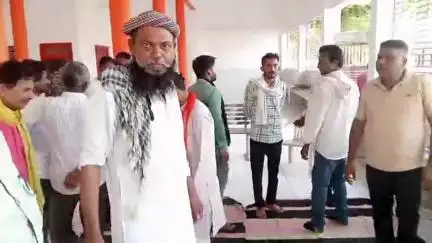 महाराजपुर: गढ़ीमलहरा: मुकरवा सरकार मंदिर में भाजपा मंडल की 'विकसित भारत 2047' संकल्प बैठक