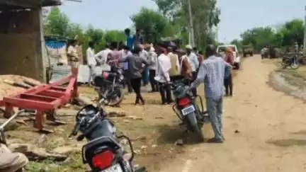 अमानगंज: झरकुंआ ग्राम पहुंची वन विभाग की टीम, तेंदुए का किया जा रहा है रेस्क्यू