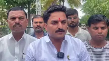 गंगापूर: रांजणगाव शेणपुंजी परिसरात अल्पवयिक मुलीवर अत्याचार प्रकरण माणुसकीला काळिमा फासणारी- दीपक बडे (सामाजिक कार्यकर्ते)