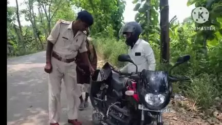 बगहा: बगहा में एसपी ने चलाया वाहन जांच अभियान, वसूला गया जुर्माना