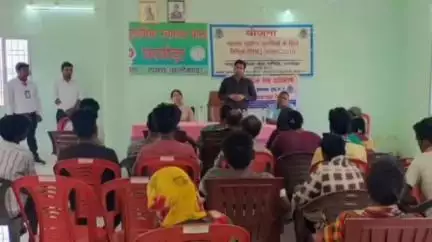 घरघोड़ा: विश्व बुजुर्ग दुर्व्यवहार जागरूकता दिवस पर घरघोड़ा CHC में विधिक सेवा शिविर का आयोजन, न्यायाधीशों ने दी जानकारी