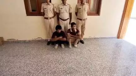 सरदारशहर: सरदारशहर में अवैध डोडा पोस्त पर पुलिस की कार्रवाई, 4 लाख के करीब डोडा पोस्त के साथ 2 आरोपियों को किया गिरफ्तार