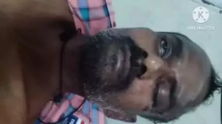హిందూపురం రైల్వే స్టేషన్ సమీపంలో రైల్వే ట్రాక్ పై అపస్మారక స్థితిలో ఉన్న గుర్తు తెలియని వ్యక్తి