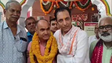 दौसा: राजस्थान पुजारी सेवक महासंघ की मीटिंग नरसिंह भगवान के मंदिर पर आयोजित, कार्यकारिणी का किया गया विस्तार