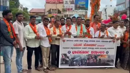 ಹುಬ್ಬಳ್ಳಿ ನಗರ: ಗುಜರಾತ್ ರಾಜ್ಯದಲ್ಲಿ ನಡೆದ ವಿಮಾನ ಅಪಘಾತದಲ್ಲಿ ಮೃತಪಟ್ಟ ನಾಗರಿಕರಿಗೆ ನಗರದಲ್ಲಿ ಬಿಜೆಪಿಯಿಂದ ಶ್ರದ್ಧಾಂಜಲಿ ಅರ್ಪಣೆ