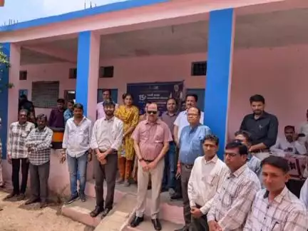 अलीराजपुर: राम सिंह की चौकी में धरती आबा अभियान शिविर में कलेक्टर बेडेकर ने कहा, आदिवासी बस्तियों में दी जाएंगी सेवाएं