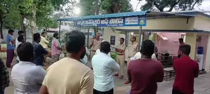 కనిగిరి: కనిగిరి సీఐ కార్యాలయంలో రౌడీ శీటర్లకు కౌన్సిలింగ్ ఇచ్చిన డిఎస్పి సాయి ఈశ్వర్ యశ్వంత్