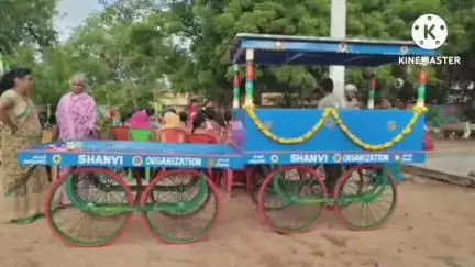 పేదలకు తోపుడు బండ్ల పంపిణీ చేసిన శాన్వి ఆర్గనైజేషన్ సభ్యులు పద్మావతి, ఎర్రి స్వామి
