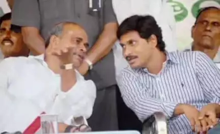 కడప: మీరే నాకు రోల్‌ మోడల్‌, నా ప్రతి అడుగులోనూ మీరే నా స్ఫూర్తి. హ్యాపీ ఫాదర్స్‌ డే