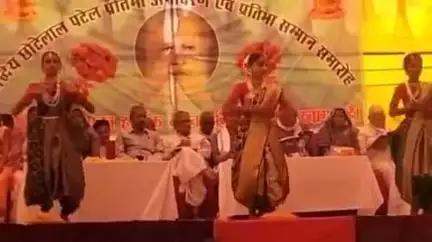 मानपुर: ग्राम नौगवां में स्वतंत्रता सेनानी स्व. छोटेलाल पटेल की प्रतिमा का भव्य अनावरण