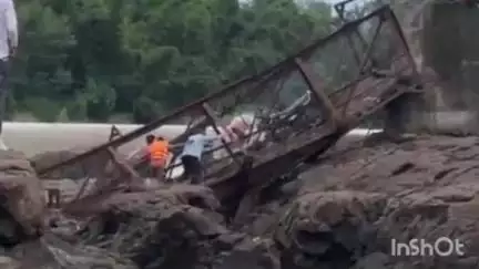 अहमदपूर: तळेगाव दाभाडे येथील कुंडमळा येथे भीषण दुर्घटना; सहकार मंत्री बाबासाहेब पाटील यांनी व्यक्त केला शोक