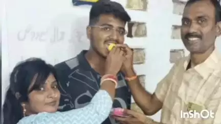 जमालपुर: जमालपुर के उत्कर्ष राज ने नीट में पहली बार में 560 अंक किए प्राप्त, परिवार में खुशी