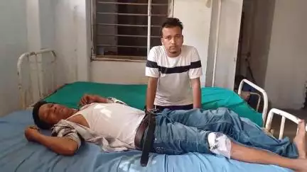 बोआरीजोर: बसुआ चौक के पास बाइक और ऑटो की टक्कर में एक व्यक्ति घायल