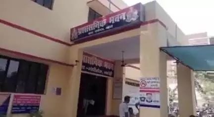 ज्ञानपुर: गोपीगंज में अबूझ हालत में नव विवाहिता की मौत, मायके वालों ने ससुराल पक्ष पर हत्या का आरोप लगाया