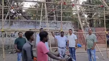 हज़ारीबाग: हजारीबाग: लचर बिजली आपूर्ति के विरोध में धरने की तैयारी, जायजा लेने पहुंचे रंजन चौधरी