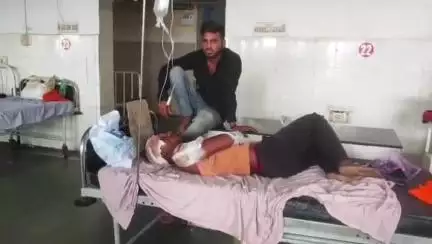 पचपहाड़: पचपहाड़ में बाइक असंतुलित होकर फिसलने से बाइक चालक गंभीर रूप से घायल, जिला चिकित्सालय में उपचार जारी