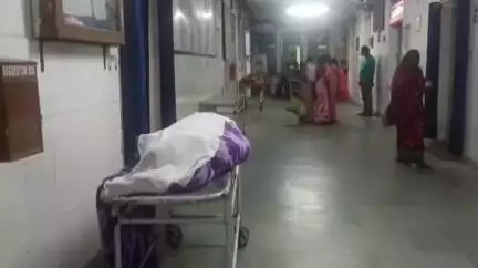 তুফানগঞ্জ ১: জায়গির চিলাখানা এলাকায় বিদ্যুৎ পৃষ্ট হয়ে মৃত্যু হল এক ব্যক্তির,শোকের ছায়া এলাকায়