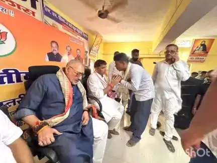 मंसूरचक: NN सिन्हा उच्च विद्यालय परिसर में BJP मंसूरचक मंडल की बूथ स्तरीय बैठक आयोजित, केंद्रीय मंत्री शामिल हुए