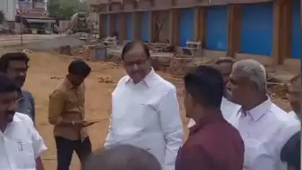 சிவகங்கை: சிவகங்கை பேருந்து நிலைய விரிவாக்கப் பணிகள்: ப.சிதம்பரம் ஆய்வு