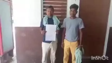 लखीमपुर: छोटान पुरवा गांव में दबंगों ने ग्रामीण की जमीन पर किया अवैध कब्जा, पीड़ित ने पुलिस अधीक्षक से की शिकायत