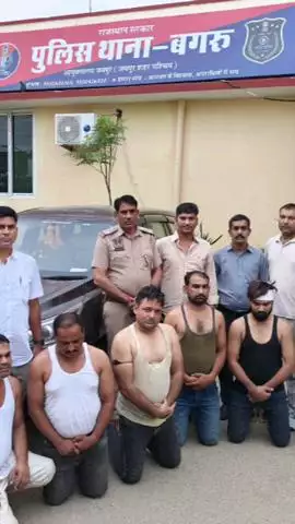 जयपुर: पुलिस थाना बगरू की कार्रवाई, राष्ट्रीय राजमार्ग पर ट्रक चालकों को नशीला पदार्थ पिलाकर बादाम के कटे लूट का खुलासा