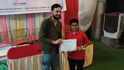 निरसा/चिरकुंडा: निरसा में समर कैंप को लेकर चित्रांकन प्रतियोगिता का आयोजन, 65 बच्चों ने लिया भाग