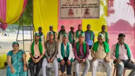 तिलहर: भारतीय किसान यूनियन राष्ट्रवादी ने चीनी मिल ग्राउंड में 10 समस्याओं को लेकर धरना शुरू किया