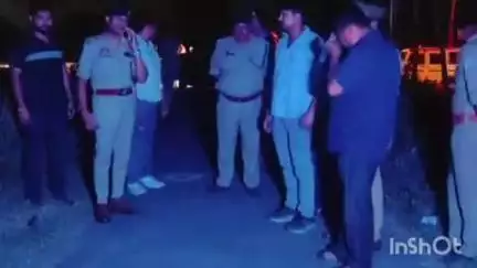 हाथरस: अलीगढ़ रोड नहर के पास बदमाशों से पुलिस की मुठभेड़ में मारी गई युवती का पुलिस ने लिया बदला, आरोपी के पैर में लगी गोली