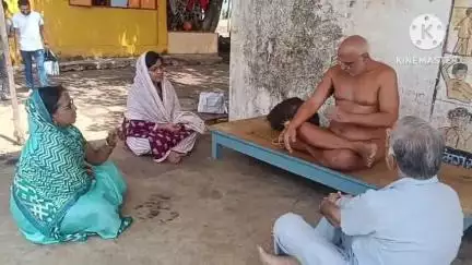 अमरवाड़ा: सोमवार को करवडोल में मुनि श्री 108 महासागर जी महाराज संघ की आहारचार्य, छिंदवाड़ा चातुर्मास के लिए मंगल विहार