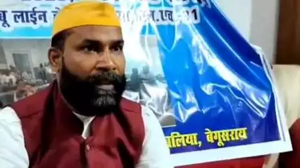 बलिया: NH31 के पास एक होटल में मुख्य पार्षद पर निंदा प्रस्ताव को लेकर प्रेस कांफ्रेंस आयोजित