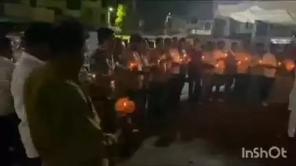 चित्तौड़गढ़: सुभाष चौक पर अहमदाबाद में हुई विमान त्रासदी में दिवंगत यात्रियों को कांग्रेस हेरिटेज मंडल ने दी श्रद्धांजलि