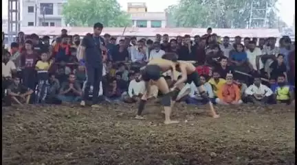 मनासा: मनासा मंडी में संभागस्तरीय कुश्ती प्रतियोगिता, पहलवानों ने लिया भाग, पुरस्कार वितरित