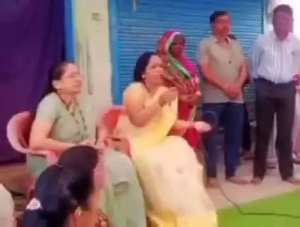 हिंगोली: बावनखोली येथे, आमदार तानाजी मुटकुळे यांचा नागरी सत्कार, मनशांती बौद्ध विहार कार्यक्रमाला उपस्थिती