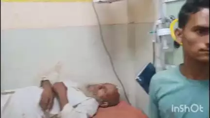 अररिया: फरसा डांगी गांव में आपसी विवाद के चलते हुई मारपीट में एक पक्ष के तीन लोग घायल, इलाज जारी