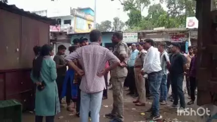 बिछिया: जन स्वाभिमान यात्रा मवई ब्लॉक के पनारी खेड़ा गांव पहुंची, आदिवासियों के अधिकारों के लिए किया जन जागरण
