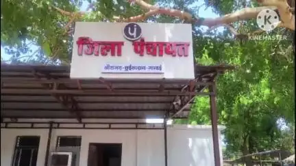 केसीजी जिले में 'एक पेड़ मां के नाम' अभियान की तैयारी तेज, कलेक्टर ने अधिकारियों और कर्मचारियों को दिए निर्देश