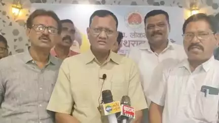 नांदेड: वंजारी समाजाच्या वतीने गुणवंत विद्यार्थ्यांचा सत्कार करण्यात आला; वंजारी सेवा संघाचे नेते शिवदास हमंद यांची माहिती