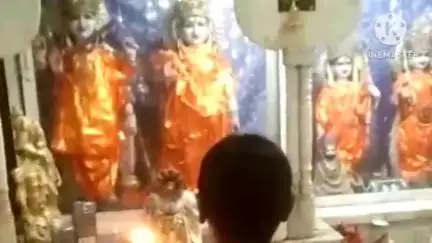 पंधाना: बोरगांव बुजुर्ग के सत्यनारायण मंदिर में महाआरती का हुआ आयोजन, प्रसादी का किया गया वितरण