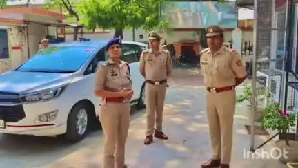 कायमगंज: थाना शमशाबाद के एक गांव निवासी युवती का वीडियो बनाकर किया वायरल, पुलिस ने भाई-बहन के खिलाफ दर्ज किया मुकदमा
