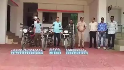 पाटन खास चौकी पुलिस ने 3 शराब तस्करों को गिरफ्तार किया, 292 पौवा शराब सहित तीन बाइक की की ज़ब्ती
