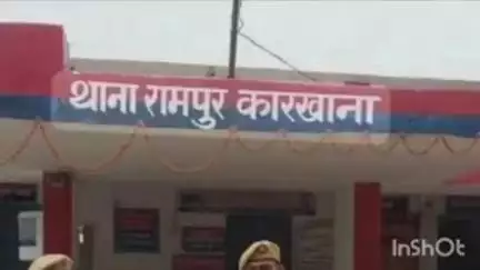 भाटपार रानी: सिरसिया नंबर एक गांव में जमीनी विवाद में तालाब में जहर डालने का एक व्यक्ति ने लगाया आरोप, लाखों मछलियां मरीं