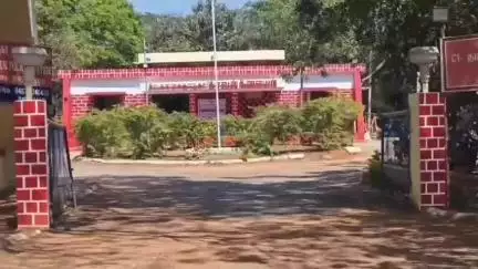 சிவகங்கை: வீரவலசை விளக்கு பகுதியில் வாளுடன் பொதுமக்களை அச்சுறுத்திய இளைஞர் மீது வழக்கு பதிவு