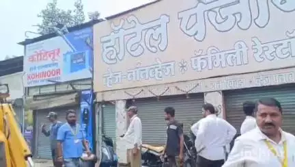 नाशिक: वडाळा नाक्यावर अतिक्रमण हटाव मोहीम; स्थानिक दुकानदारांमध्ये तीव्र संताप, माध्यमांना दिली प्रतिक्रिया #jansamasya