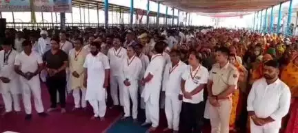 नसीराबाद: राजगढ़ धाम में योग जग स्वास्थ्य संकल्प श्रद्धालुओं ने हवाई हादसे में मृतकों को दी श्रद्धांजलि